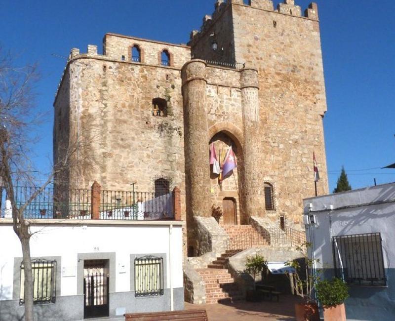 Castillo Manzaneque - Los Castillos Agroturismo - Casa Rural en Toledo